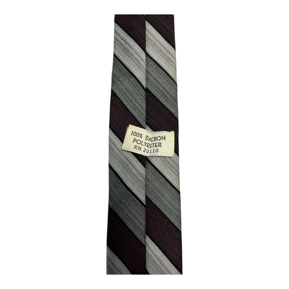 Vintage Men’s Striped Tie – Gray and Burgundy Diagonal Pattern – 100% Dacron Pol - Picture 3 of 4